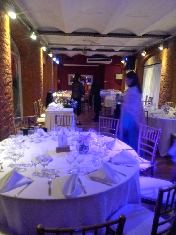 Salon Dique Uno