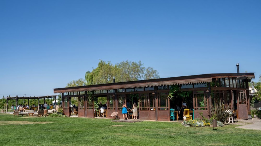 Bodega La Azul